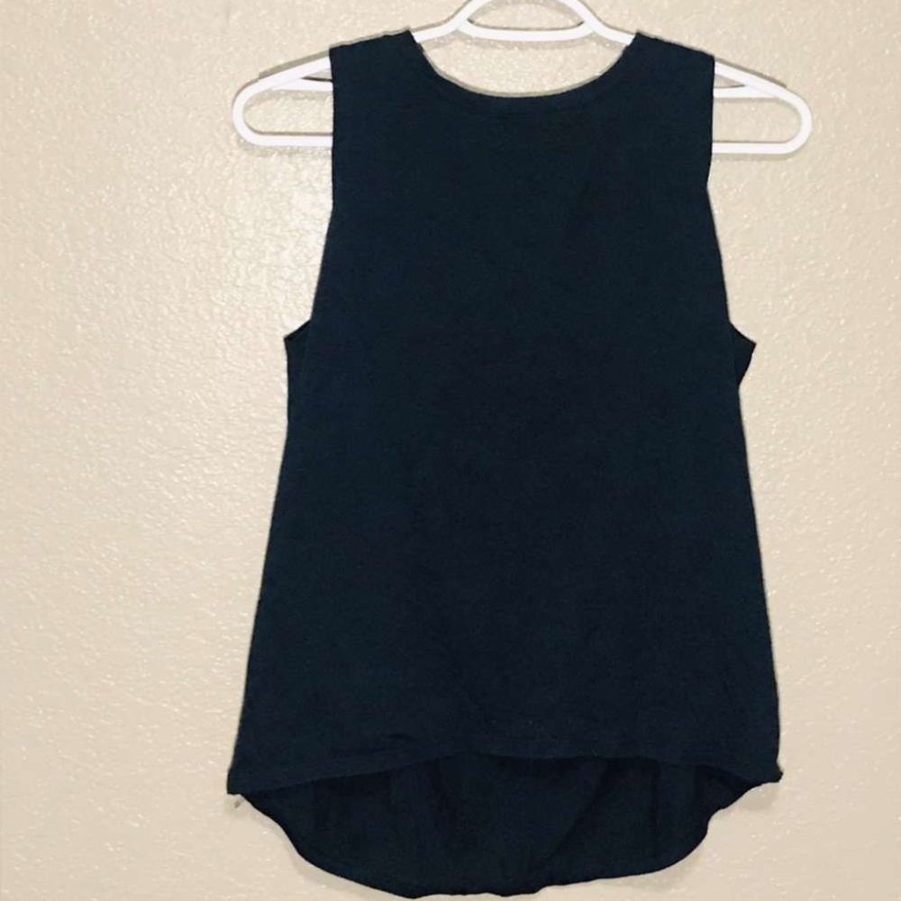 athletic tank top
